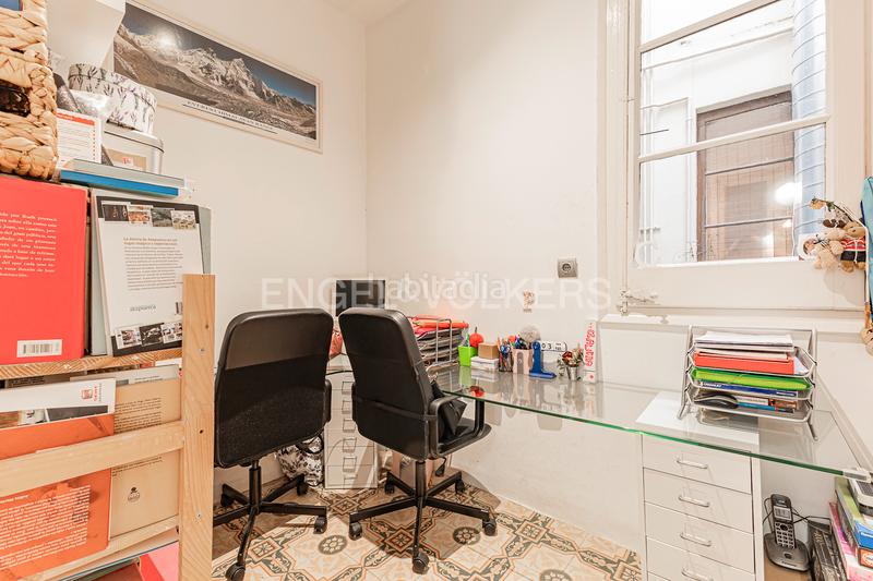 Foto bc3bb24e-8382-417d-9a3f-ae71684983bd. Apartamento encantador apartamento en finca regia aribau consell de cent en Barcelona