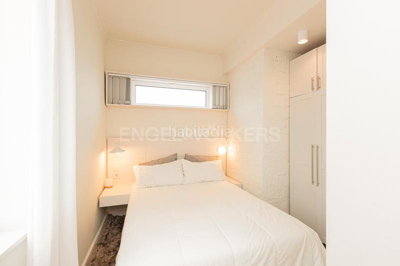 Foto 4fbcb16a-3eac-4e34-af60-c521cb1bd345. Ático exquisito sobreático en el eixample con amplia terraza comunitaria y vistas panorámicas en Barcelona