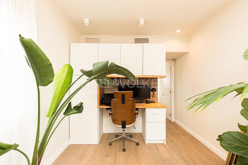 Foto 64d25a90-efb1-40be-b440-3cec292c658c. Ático exquisito sobreático en el eixample con amplia terraza comunitaria y vistas panorámicas en Barcelona