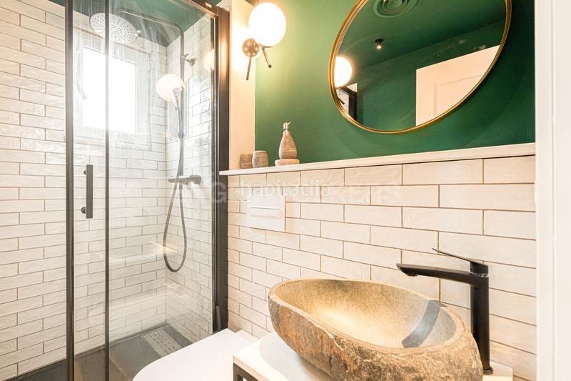 Foto 89148624-6d77-4f6b-a47b-b2cfaf2db27f. Ático exquisito sobreático en el eixample con amplia terraza comunitaria y vistas panorámicas en Barcelona