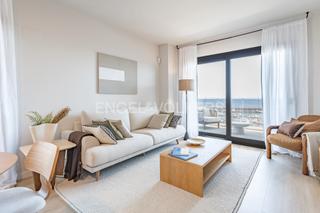 Lloguer Apartament a Port. Piso de obra nueva en badalona sin muebles.