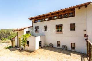 Maison à Begues. Tu nueva vida empieza aquí calma, luz y paisaje