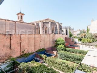 Miete Dachwohnung in Sarrià. Dúplex soleado en el corazón de sarrià disponible ya