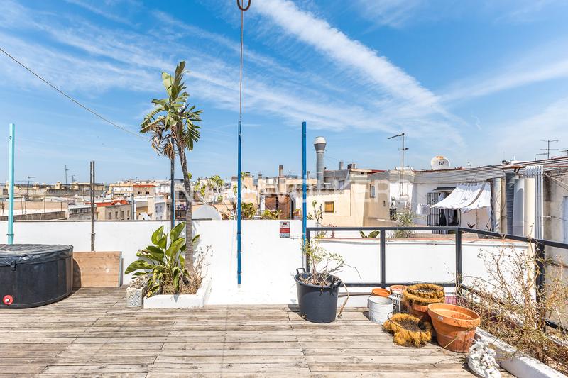 Foto 05fb2fcf-49d1-4932-b839-7e4dfc60e758. Attique avec chauffage dans Raval Barcelona