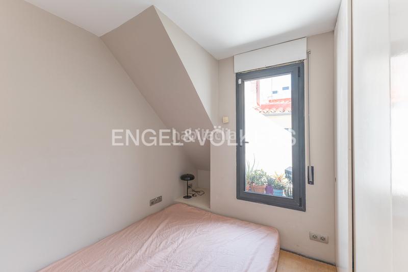 Foto cd915631-81cd-452d-91f8-71c7f055cb06. Attique avec chauffage dans Raval Barcelona
