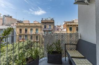 Appartement in Fort Pienc. Exclusivo piso alto con terraza en eixample