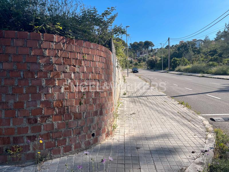 Foto f8de48ef-de2c-44ea-96d9-6389c88e01ea. Terreny residencial a Olivella
