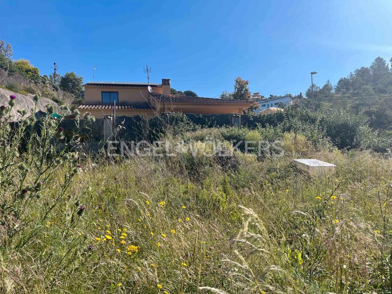 Foto f8e311db-6772-46f4-b823-215b7a6fdcd4. Terreny residencial a Olivella