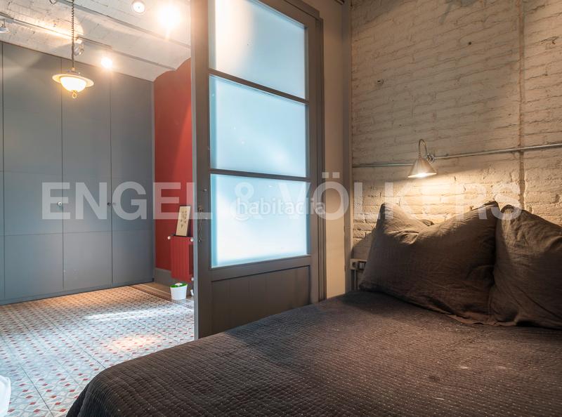 Foto 3ec0fc07-c80d-4476-bda7-d1e9b394593c. Alquiler apartamento encantador piso renovado temporal en gràcia en Barcelona