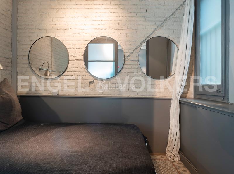 Foto 4e54fc09-4344-4d2b-8197-52e8ddf2c6e7. Alquiler apartamento encantador piso renovado temporal en gràcia en Barcelona