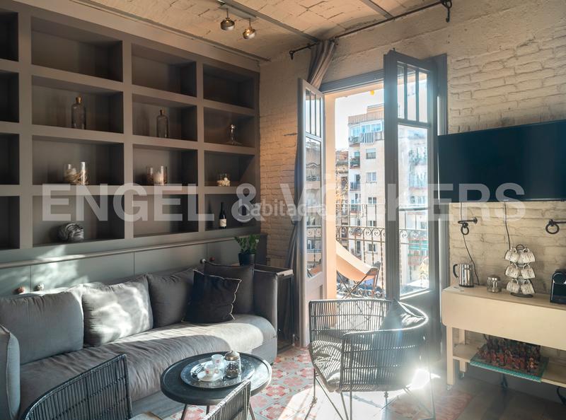 Foto 6f0af316-0bcd-4a34-ae16-7ce46677f61b. Alquiler apartamento encantador piso renovado temporal en gràcia en Barcelona