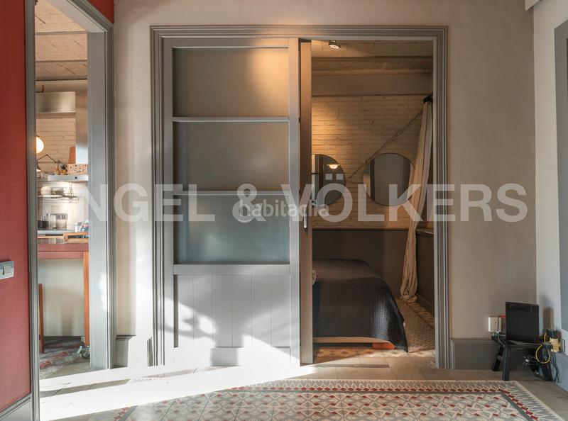 Foto e3eb768c-2a81-4648-ac40-643744ea56f1. Alquiler apartamento encantador piso renovado temporal en gràcia en Barcelona