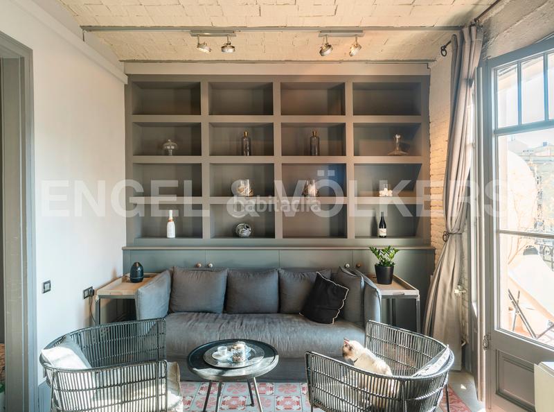 Foto feddb1b6-8548-48cf-81ae-8715716adfce. Alquiler apartamento encantador piso renovado temporal en gràcia en Barcelona