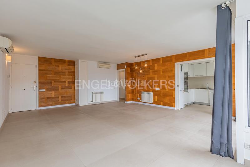 Foto 2a3ad070-ee4e-48e2-abd0-23f55f6b5a0e. Location appartement avec chauffage dans Sant Ramon - Maternitat Barcelona