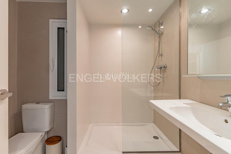 Foto 4918fe3f-0e2e-4a3b-b77a-f01c4d33cd1f. Location appartement avec chauffage dans Sant Ramon - Maternitat Barcelona