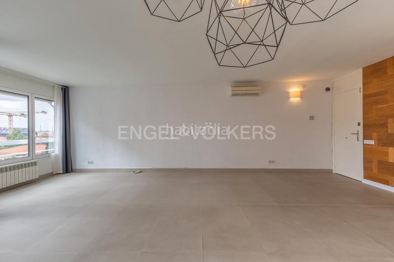 Foto 9971a17c-8991-4a47-8f29-cf9b37fbe858. Location appartement avec chauffage dans Sant Ramon - Maternitat Barcelona