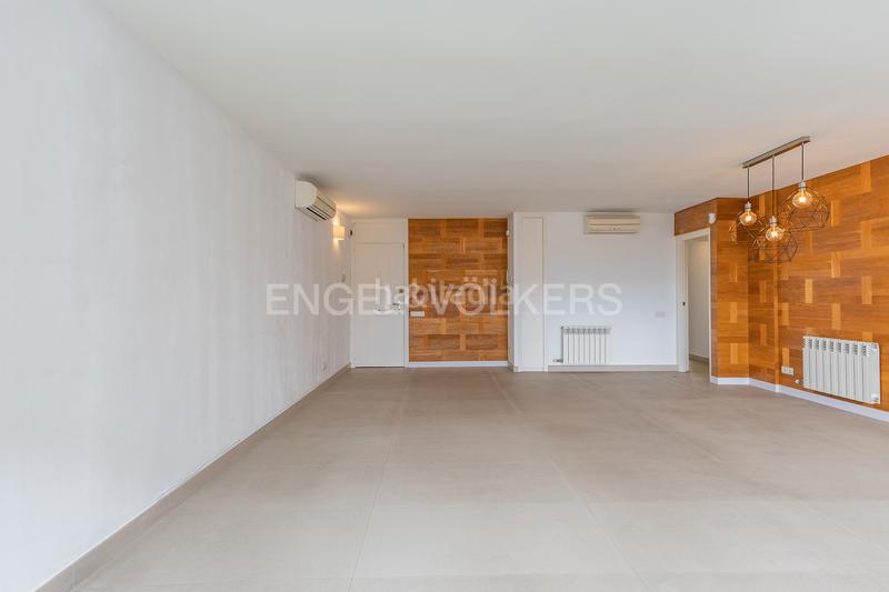 Foto 9e69355a-2a9d-4e95-a15d-ad3fba86db97. Location appartement avec chauffage dans Sant Ramon - Maternitat Barcelona