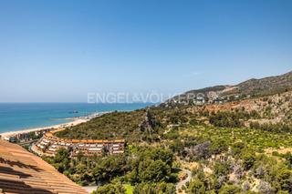 Maison à Les Botigues de Sitges. Casa adosada con piscina y vistas al parque natural del garraf y