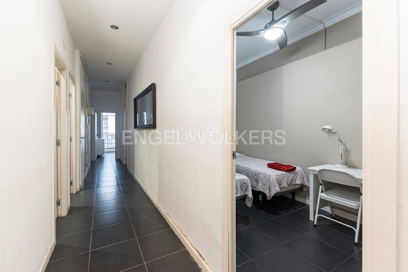 Foto 664b09ee-9c55-4be5-b66f-295acc31c7cb. Piccolo appartamento con riscaldamento in Vila de Gràcia Barcelona