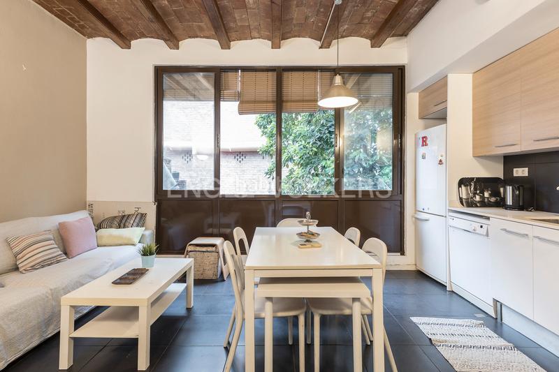 Foto a65c689d-7ee7-4e1c-8f33-a24a8ccfb449. Piccolo appartamento con riscaldamento in Vila de Gràcia Barcelona