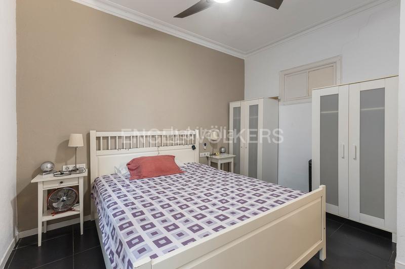 Foto b42ef38d-fcbb-4757-aacd-e2d2ae48fdd6. Piccolo appartamento con riscaldamento in Vila de Gràcia Barcelona