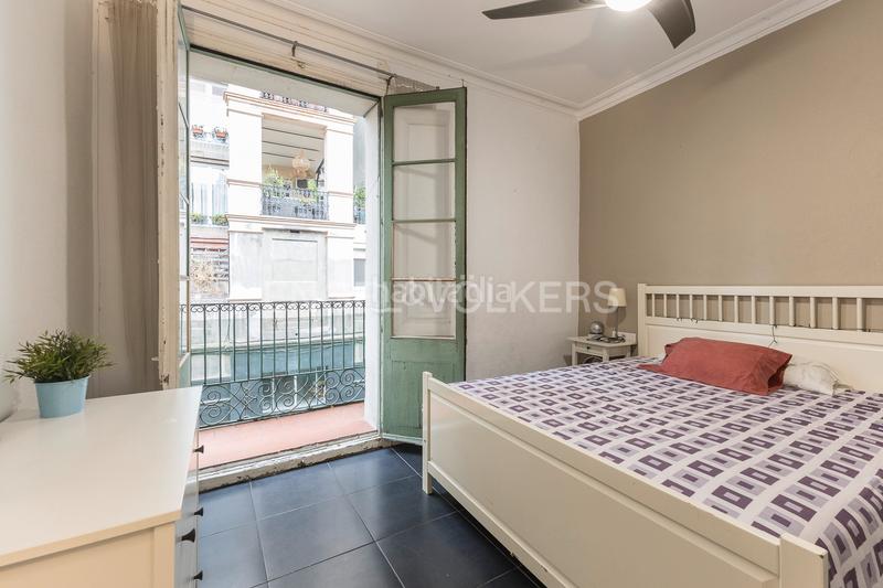 Foto d871c6c4-b148-4624-905c-6c4e91e0546a. Piccolo appartamento con riscaldamento in Vila de Gràcia Barcelona