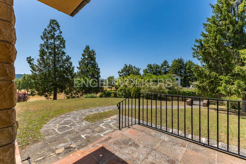Foto b9a4877e-e319-4af4-bdeb-ad1e1042aeef. Casa amb calefacció aparcament piscina a Sant Boi de Lluçanès