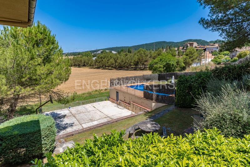 Foto d2da3be7-532c-4de6-954a-635689641b83. Casa amb calefacció aparcament piscina a Sant Boi de Lluçanès