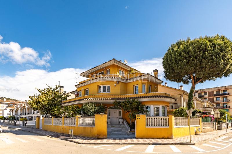 Foto b6055931-62ad-4d53-8ede-fd62830b3a8c. Maison avec chauffage parking dans Poblenou Pineda de Mar
