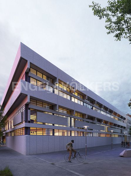 Foto 1d5e2ec6-237d-4c73-8752-3625828d98ef. Àtic amb calefacció a El Parc i la Llacuna del Poblenou Barcelona