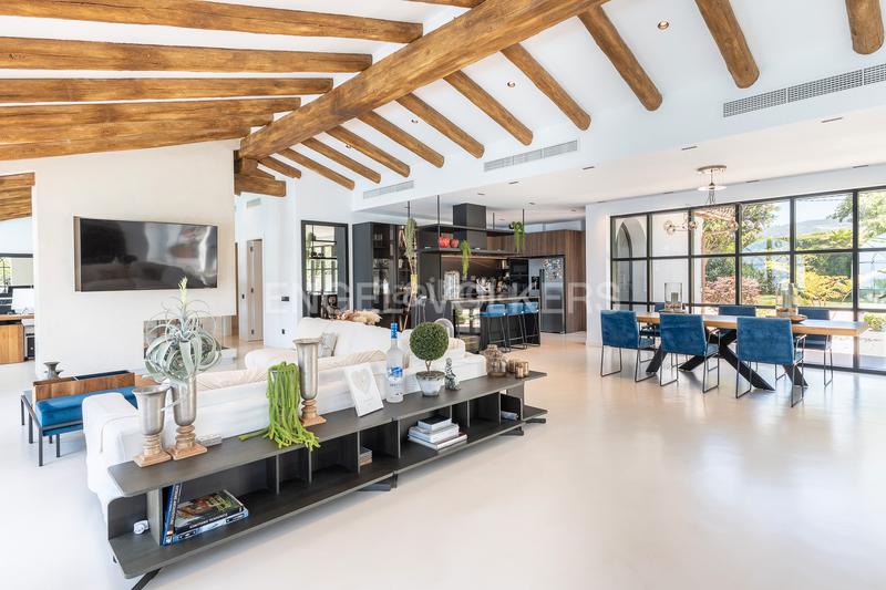 Foto dfb5b2d5-d6f2-4d16-ad8e-3847064e9b8c. Location maison avec chauffage piscine dans Cinc Sènies Mataró