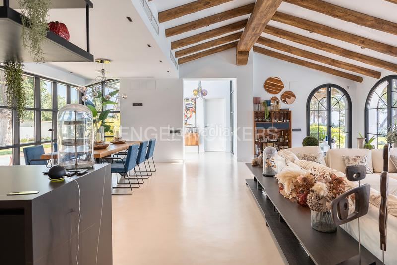 Foto 2291e9b0-a213-4caa-bc44-23380b4d63b9. Miete haus mit heizung pool in Cinc Sènies Mataró