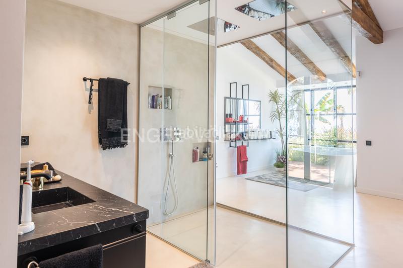 Foto 2e999173-867e-4c63-b065-c759a806748e. Rent house with heating pool in Cinc Sènies Mataró