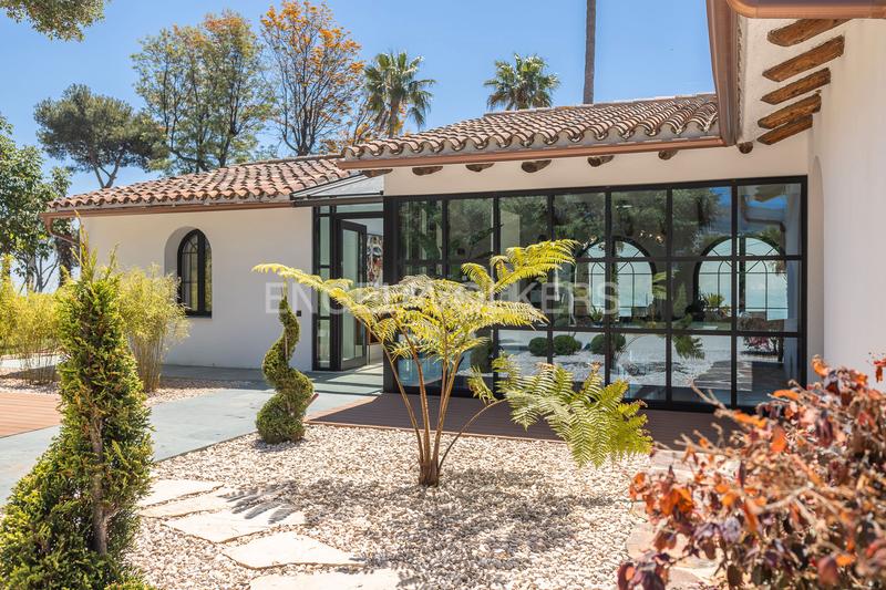 Foto c0418ac5-7f36-4c31-b1ee-385f36fa73a8. Rent house with heating pool in Cinc Sènies Mataró