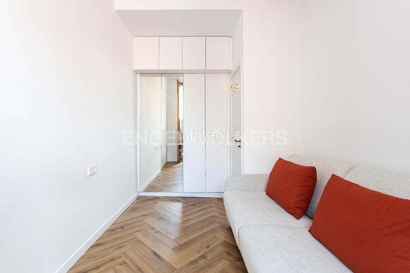 Foto ba760436-4343-4489-bed3-3d60875722cf. Affitto piccolo appartamento con riscaldamento in Barcelona