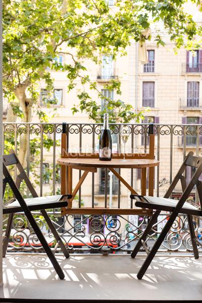 Foto 45ea60e7-d1cb-46f0-8977-c46ae627e885. Alquiler apartamento exclusivo piso reformado en el corazón de leixample en Barcelona