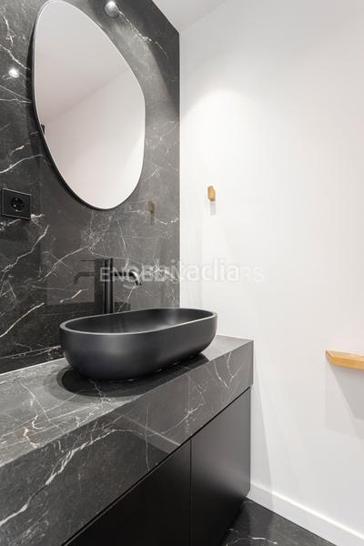 Foto 582dc67e-3d87-4248-a1f6-273a84f73db9. Alquiler apartamento exclusivo piso reformado en el corazón de leixample en Barcelona