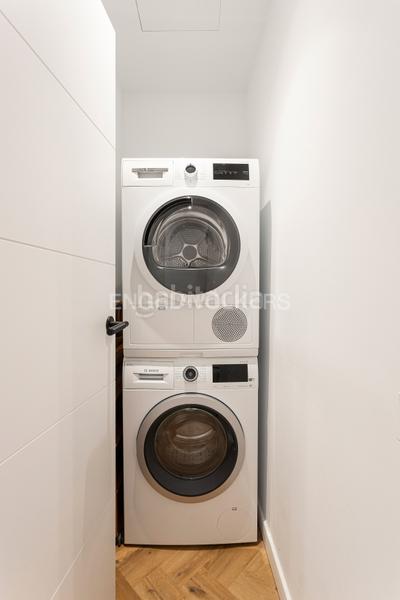 Foto 5a5b689b-b4c3-46ab-b1c0-b75cf706504e. Alquiler apartamento exclusivo piso reformado en el corazón de leixample en Barcelona