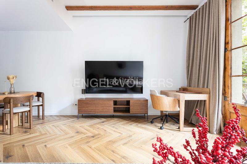 Foto 82e933b7-6a0e-4faa-b13c-b98eacfaa117. Alquiler apartamento exclusivo piso reformado en el corazón de leixample en Barcelona