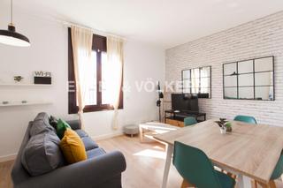 Lloguer Apartament a Gòtic. Acogedor piso en plaza villa de madrid