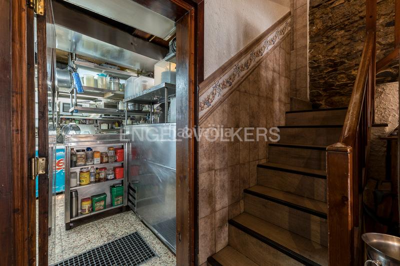 Foto 1de16afb-02d1-4308-a167-8d5cc33ef683. Casa fantástica casa histórica en el centro de Horta en Barcelona