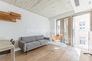Alquiler Apartamento en Raval. Piso único de obra nueva en ciutat vella con estilo industrial y