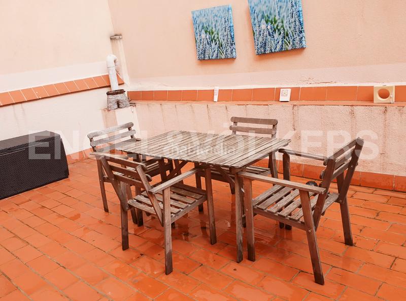 Foto 98ac66f5-79e4-4e95-9e37-692424321eb1. Alquiler apartamento  con terraza en la rambla temporal en Barcelona