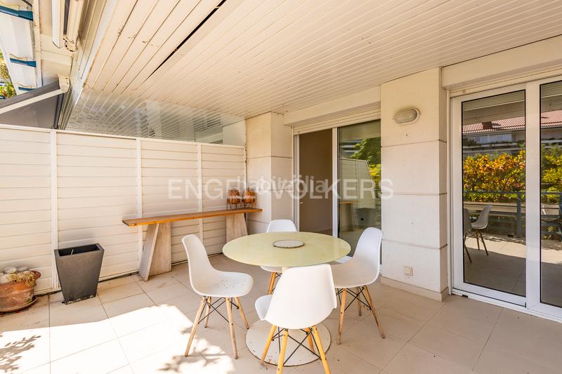Foto 07d44b5f-5e26-403e-8d7a-ed0848d5e0be. Location appartement avec chauffage parking piscine dans Sitges