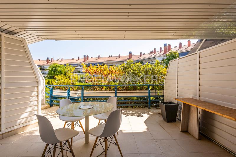 Foto 71cdc308-3572-4177-a215-d5b2a8c854ed. Location appartement avec chauffage parking piscine dans Sitges