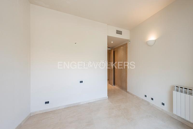 Foto c84d920d-510a-4822-9aa0-1734e36ba614. Location appartement avec chauffage parking piscine dans Sitges