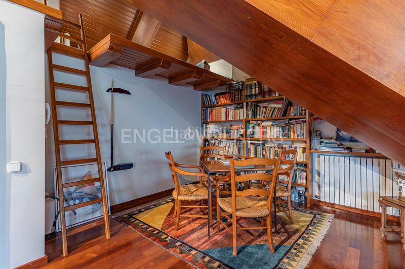 Foto 02ba379f-9ebb-41f7-b418-ce811ed363d1. Maison avec chauffage parking piscine dans Matadepera