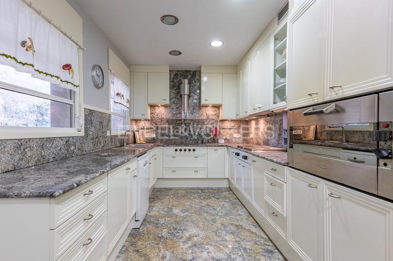 Foto 05b31dfa-8466-4188-8bf4-a77f11efc8a7. Maison avec chauffage parking piscine dans Matadepera