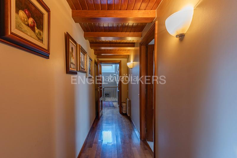 Foto 07179f3d-a123-4896-ae3f-e5cf621e0c1d. Maison avec chauffage parking piscine dans Matadepera