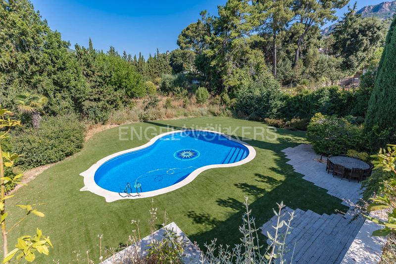 Foto 133c5a85-1577-4840-ae15-12c5ef28ec39. Maison avec chauffage parking piscine dans Matadepera